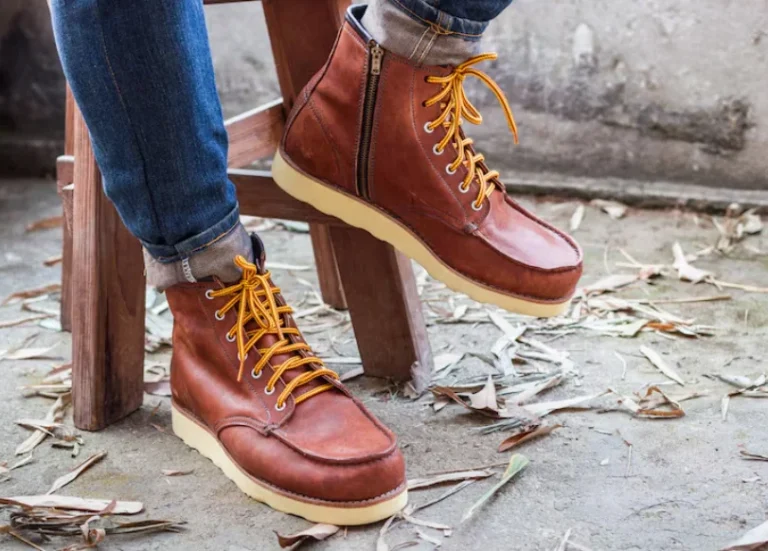 Leather Shoes: Traditional Footwear that Gets Along with Style and Comfort